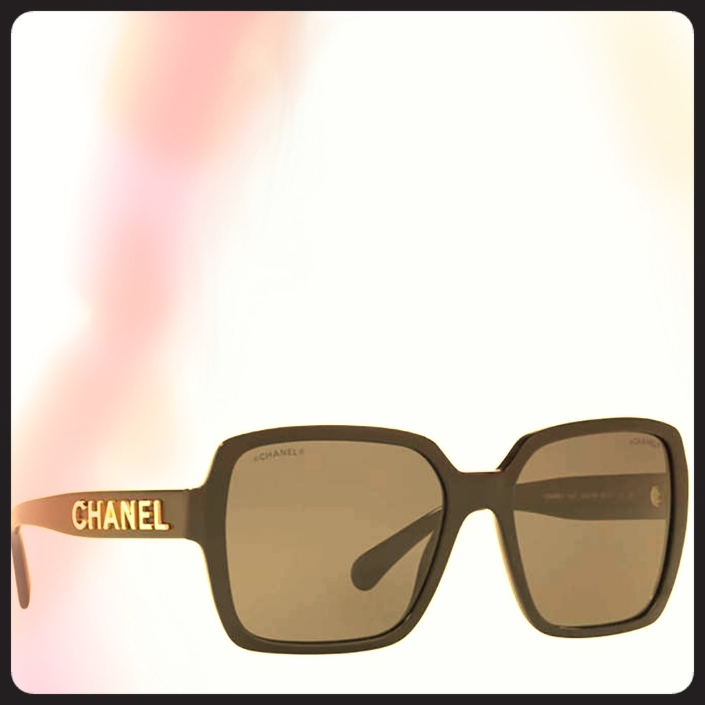 Authentic Chanel sunglasses 😎